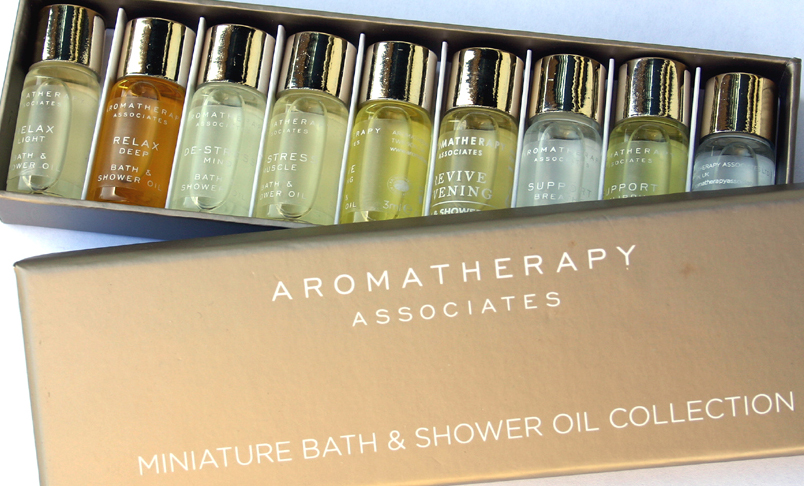 Aromatherapy-Associates-Miniature-Bath-Shower-Oil-Collection