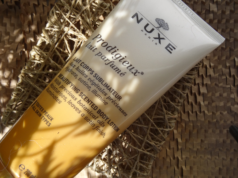 BeautyBlog-nuxe-prodigieuse-beautifying-scented-body-lotion2